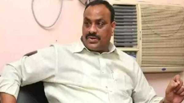 సీఎం, పోలీసులపై అచ్చెన్న ఫైర్..