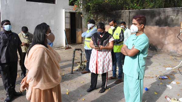 జీహెచ్ఎంసీ కంట్రోల్ రూమ్ కు మంచి స్పందన..