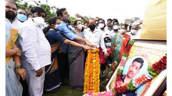  Colonel santosh babus statue inaugurated by Ministers KTR and Jagadish in Suryapet.