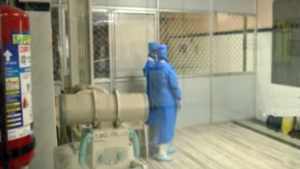  లిప్ట్ లో పిలుచుకుని వెళ్లిన రతీదేవి