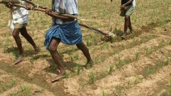 గతేడాది చిత్తూరులోనూ... సోనూ సూద్ సాయం గతేడాది చిత్తూరులోనూ... సోనూ సూద్ సాయం