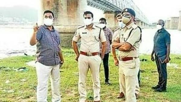 బ్లేడ్ బ్యాచీ పనేనా.. అసాంఘిక శక్తులా అడ్డాగా సీతానగరం పుష్కర ఘాట్