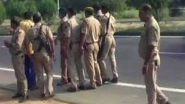 కేసు నమోదు చేసిన పోలీసులు