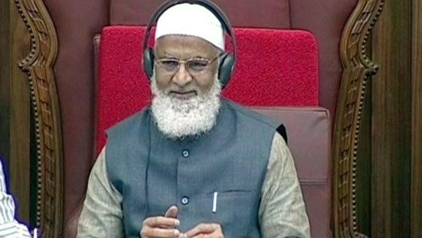 మండలిలో ఖాళీలు మండలిలో ఖాళీలు