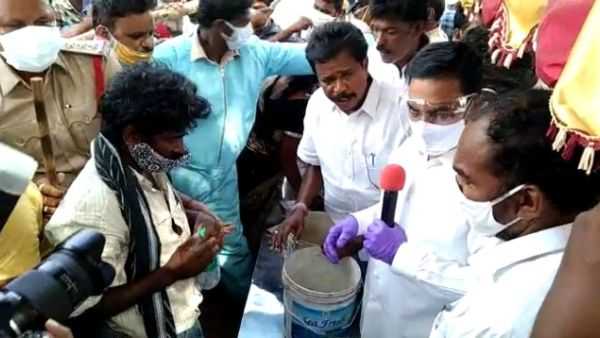 కంట్లో వేసే మందుకూ అనుమతివ్వాలంటున్న ఆనందయ్య కంట్లో వేసే మందుకూ అనుమతివ్వాలంటున్న ఆనందయ్య
