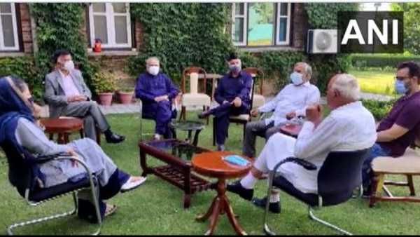  జమ్మూకశ్మీర్‌ నేతలతో కేంద్రం చర్చలు