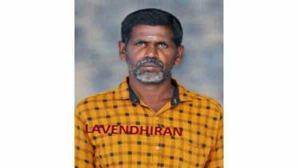 శ్రీలంక ప్రియుడు శ్రీలంక ప్రియుడు