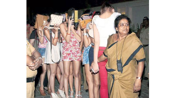 బిగ్‌బాస్ కంటెస్టెంట్ అరెస్టు