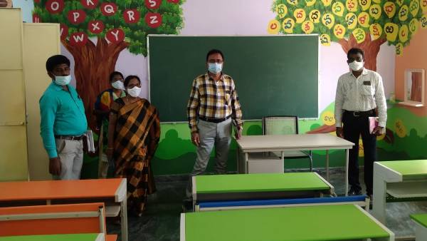 Andhra Pradesh: Gutka and Pan sales banned near the schools across the state Andhra Pradesh: Gutka and Pan sales banned near the schools across the state