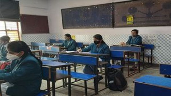 8వ తరగతి అవసరం లేదు