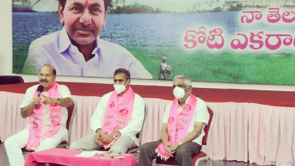 నీళ్లు,నిధులు,నియామకాల అంశంలో బీజేపి తప్పుడు ప్రచారం.. బండి సంజయ్ పై టీఆర్ఎస్ నేతల ఫైర్..