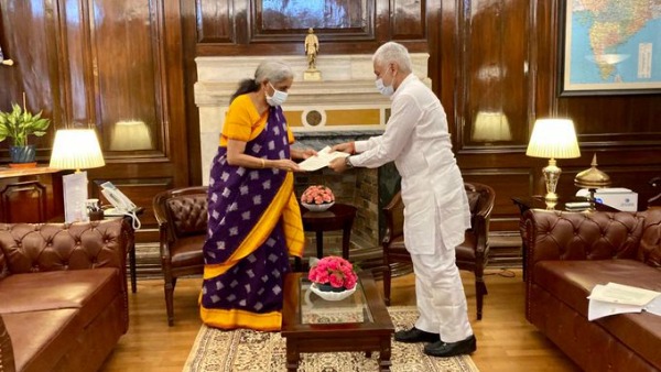 ysrcp mp vijayasai reddy meets union minister nirmala sitharaman ysrcp mp vijayasai reddy meets union minister nirmala sitharaman