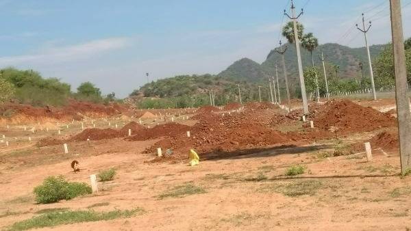 భారీ ఎత్తున మౌలిక సదుపాయాలు