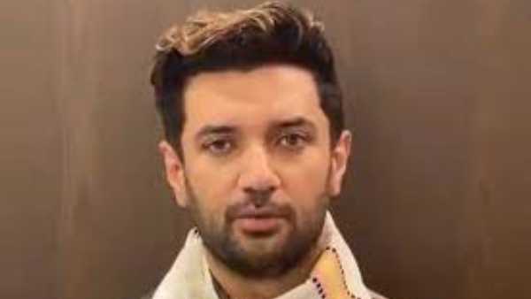  తండ్రి స్థానంలో తనయుడికి ఛాన్స్