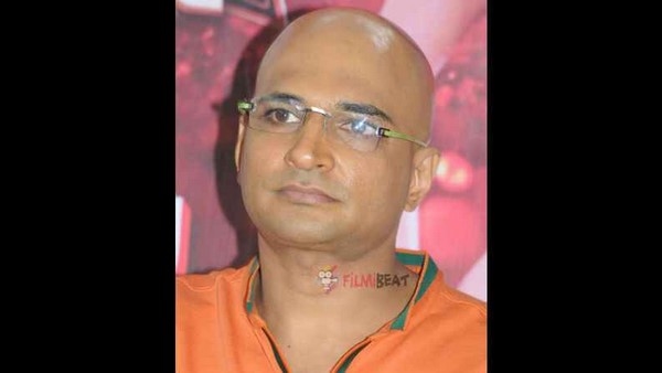 హోటల్ యజమాని క్లారిటి