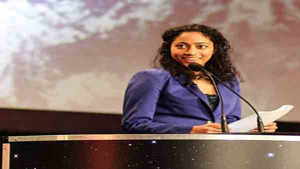 గుంటూరుకు చెందిన శిరీష బండ్ల..