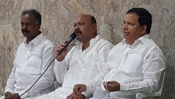  పార్టీలో చేరేందుకు రెడీ అవుతున్న నేతలు