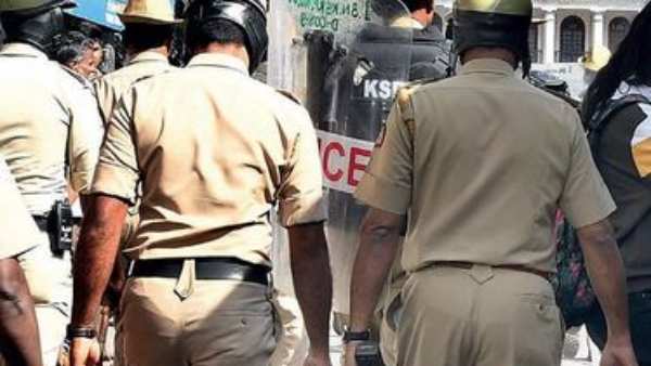 గాలించిన పోలీసులు గాలించిన పోలీసులు