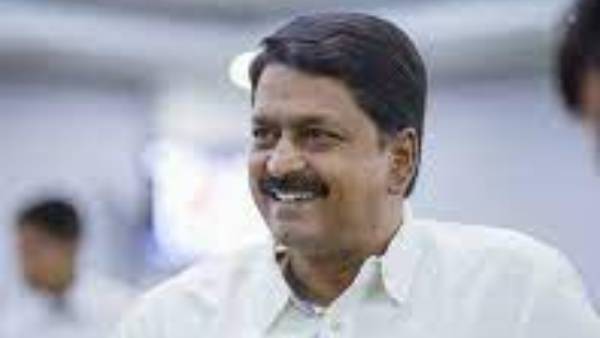 గతేడాది ఏడు లేఖలు రాస్తే ఏక వాక్య సమాధానం ఇచ్చారు