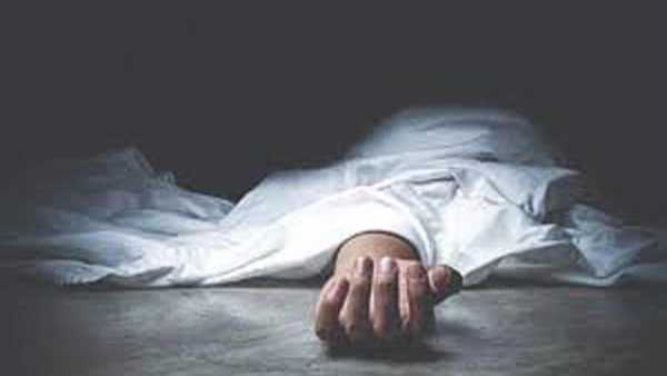 గొంతు కోసుకున్న తర్వాత.. ఉరా..? గొంతు కోసుకున్న తర్వాత.. ఉరా..?