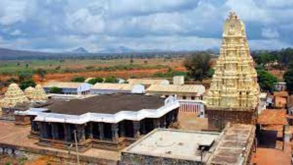  డ్రోన్లు తిరుగుతున్నాయని పోలీసులకు ఫిర్యాదు చేసిన ఈవో కె. ఎస్. రామారావు