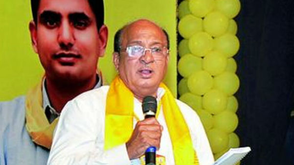 వైసీపీతో టచ్ లో ఉన్నారంటూ.. వైసీపీతో టచ్ లో ఉన్నారంటూ..