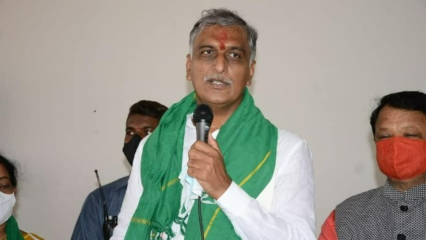 హరీశ్ రావు వల్లే కేంద్రాన్ని అడిగేందుకు ముఖం చెల్లడం లేదు.. హరీశ్ రావు వల్లే కేంద్రాన్ని అడిగేందుకు ముఖం చెల్లడం లేదు..