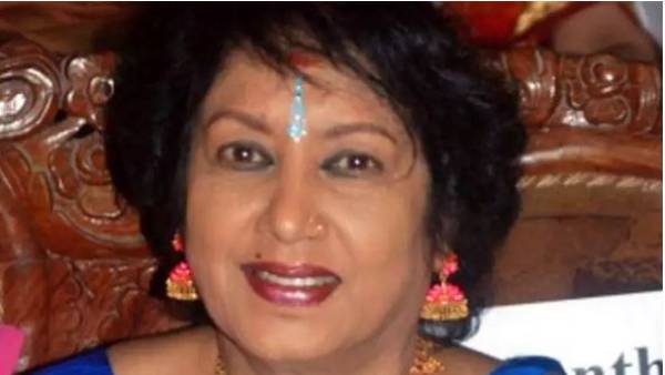  తెలుగింటి ఆడపడుచు