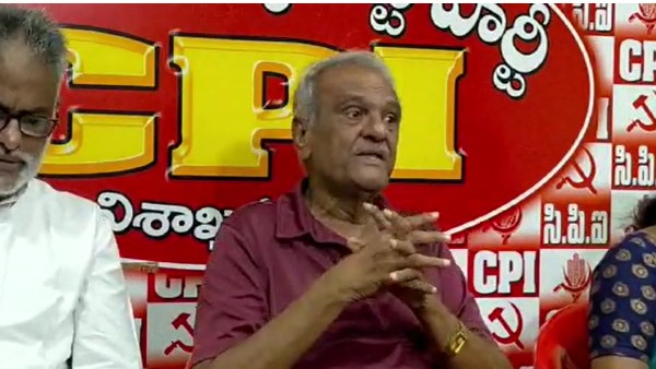  జగన్-కేసీఆర్ ది గుద్దులాట-ముద్దులాట