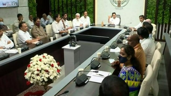 కేసీఆర్ తీరుపై పోరు ఉధృతం