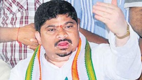 పొన్నం ప్రభాకర్ పొన్నం ప్రభాకర్