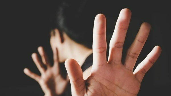 పోలీసులు ప్రత్యేక నిఘా పెట్టాలని... 