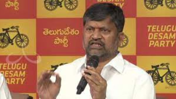 బీసీల అభ్యున్నతి లో భాగస్వామి కావాలన్న కేసీఆర్ , కేసీఆర్ బాటలో రమణ