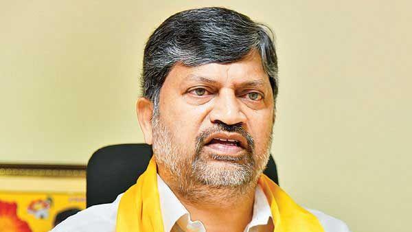 ఈటల వర్సెస్ రమణ