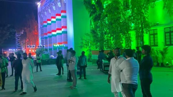 లైమ్‌లైట్‌లోకి వస్తుందా?