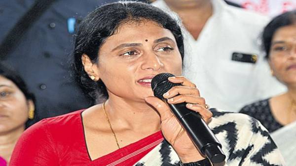 వైఎస్సార్‌టీపీ పోరాటం ఆగదు : షర్మిల