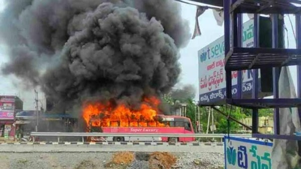 tsrtc bus caught on fire in the middle of hanamkonda-hyderabad highway, all 29 on board safe