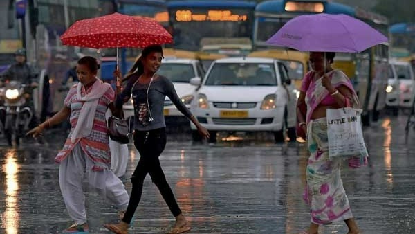 ఉత్తరకోస్తాంధ్రలో 48 గంటలపాటు వర్షాలు