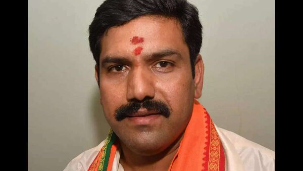 ఆ రోజు యడియూరప్ప కొడుకు ఏం చేశారంటే ? ఆ రోజు యడియూరప్ప కొడుకు ఏం చేశారంటే ?