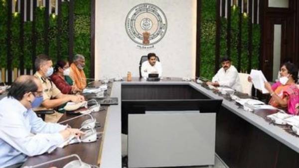  మంత్రుల పనితీరుపై జగన్ సీరియస్