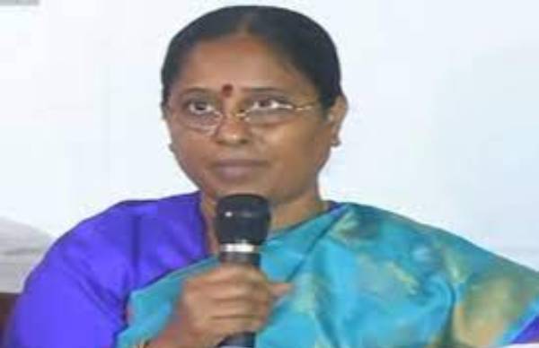 హుజురాబాద్ ఉప ఎన్నిక బరిలో కొండా సురేఖ కష్టమే .. ఎందుకంటే