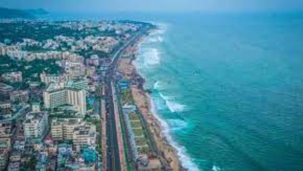  విశాఖ కేంద్రంగా టాలీవుడ్ విస్తరణ..