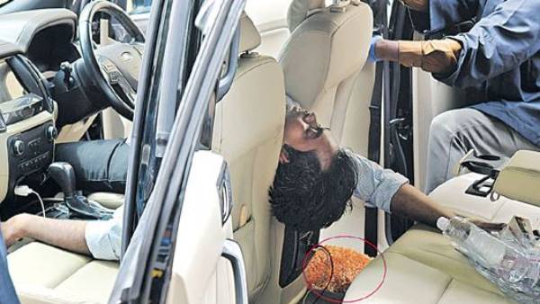 తెల్లసరికి కారులో శవమై రాహుల్.. భోరుమన్న కుటుంసభ్యలు