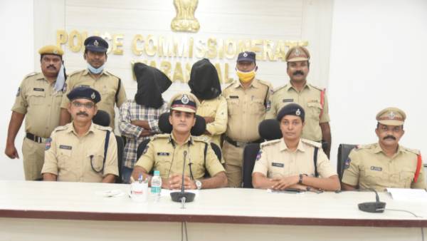  చదువుకునే రోజుల్లో స్నేహం .. ఆపై చోరీలకు రంగం