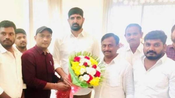  పార్టీ నేతలకు పదవులు-జాక్ పాట్ లు..