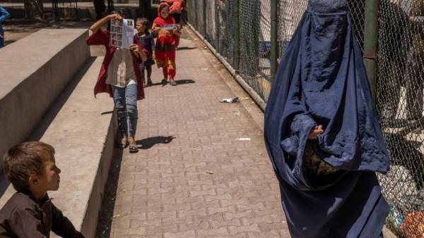 మరో మహిళకు ఎదురైన చేదు అనుభవం...