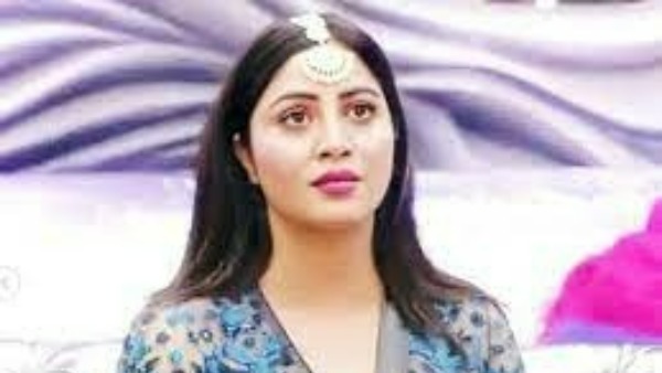 ఆఫ్ఘనిస్థాన్ క్రికెటర్ తో నిశ్చితార్ధం క్యాన్సిల్ అని చెప్పిన అర్షి ఖాన్ 