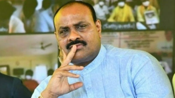 మందుబాబుల రక్తంతో, వాళ్ల కుటుంబాల కన్నీళ్లతో రాష్ట్రం అప్పులు తీరుస్తారా ? అచ్చెన్న ధ్వజం