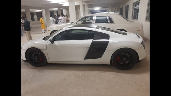  యూబీ సిటీలో చుక్కలు చూపించిన పోలీసులు