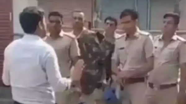 పోలీసులతో సబ్ డివిజనల్ మెజిస్ట్రేట్ ఏమన్నారంటే.. పోలీసులతో సబ్ డివిజనల్ మెజిస్ట్రేట్ ఏమన్నారంటే..